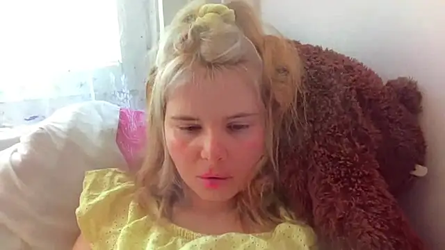 HornyElena online show from 04.20.26