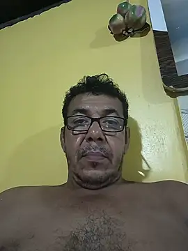 Snapshot of bruno_324278 chatting on 05.22.26 bruno 324278 online show from 05.22.26