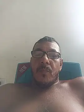 Snapshot of bruno_324278 chatting on 06.14.26 bruno 324278 online show from 06.14.26