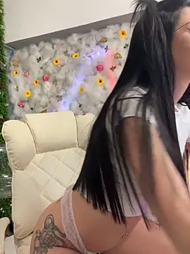 Candy T33n online show from 12.04.25