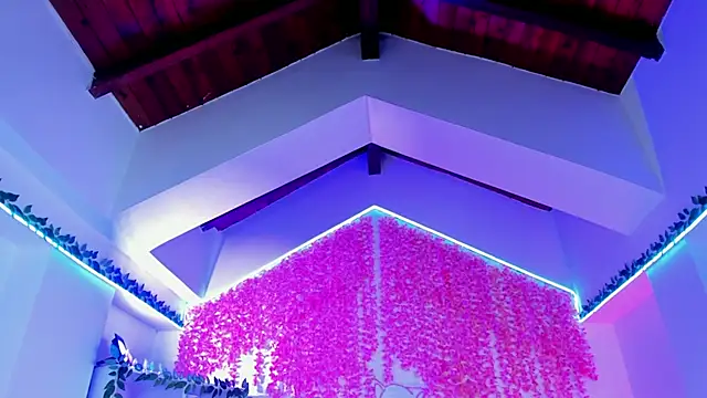  hanna sky online show from 03.24.26