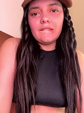 candicewest  online show from 01.17.26