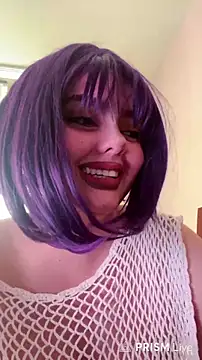 Snapshot of candicewest_ chatting on 07.17.26 candicewest online show from 07.17.26