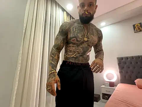 Snapshot of _Nate___ chatting on 11.07.25 Nate online show from 11.07.25