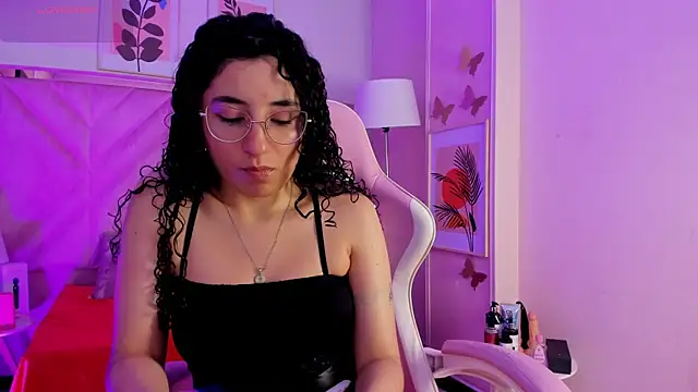 DemiJones  online show from 12.18.25