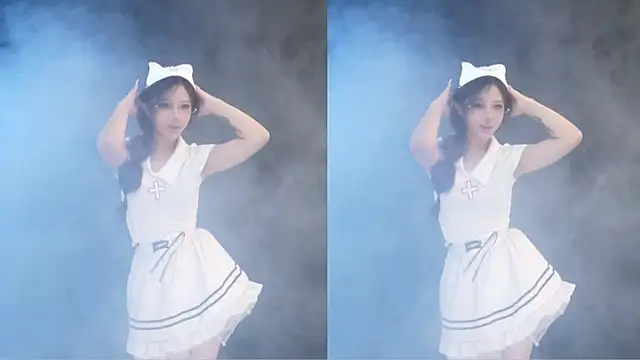 Snapshot of MHe-002 chatting on 11.07.25 MHe-002 online show from 11.07.25