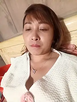 Missa-kute20 online show from 11.19.25