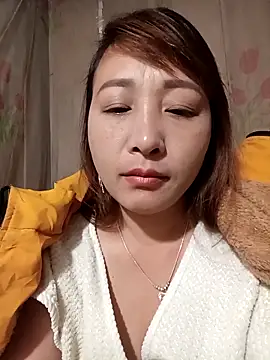 Missa-kute20 online show from 11.28.25