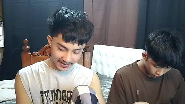 Snapshot of Urloverhardcock chatting on 07.27.26 Urloverhardcock online show from 07.27.26
