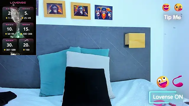 Snapshot of Andhrea_Vale chatting on 02.09.26 Andhrea Vale online show from 02.09.26