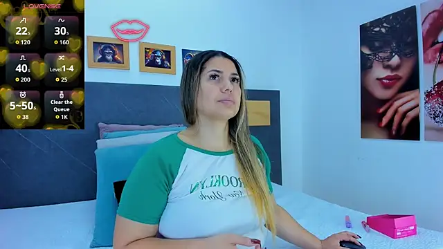 Andhrea Vale online show from 04.13.26