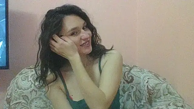 Snapshot of LilitTXq chatting on 11.08.25 LilitTXq online show from 11.08.25