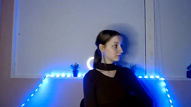 Snapshot of Curlyyy_Girl chatting on 11.07.25 Curlyyy Girl online show from 11.07.25