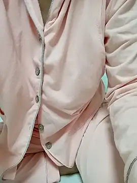 L199405 online show from 11.11.25