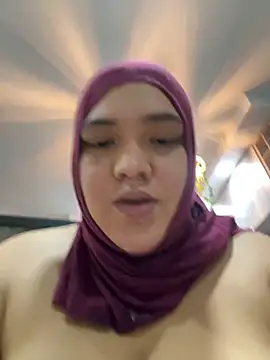 Snapshot of sweetmuslim01 chatting on 01.27.25 sweetmuslim01 online show from 01.27.25