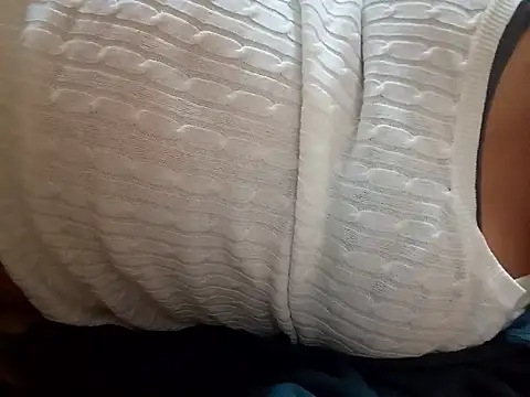 Domiqueen online show from 11.25.25