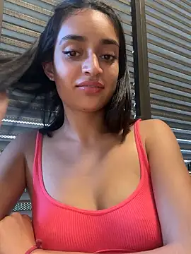 Snapshot of Bella_Nyx chatting on 11.07.25 Bella Nyx online show from 11.07.25