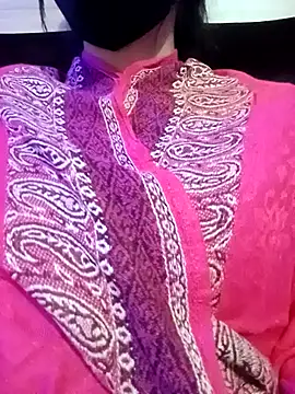 Snapshot of Fairy_Pie chatting on 11.10.25 Fairy Pie online show from 11.10.25