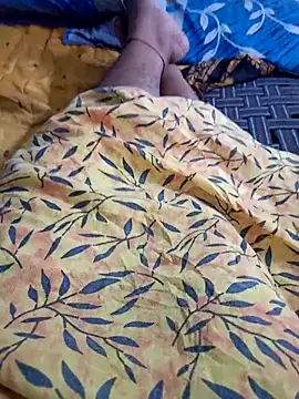 Snapshot of Rathi_telugu_couple chatting on 12.16.25 Rathi telugu couple online show from 12.16.25