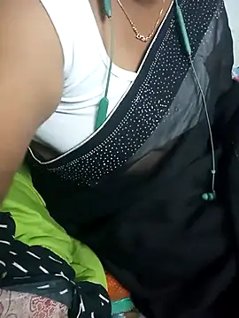 Snapshot of Rathi_telugu_couple chatting on 03.02.26 Rathi telugu couple online show from 03.02.26