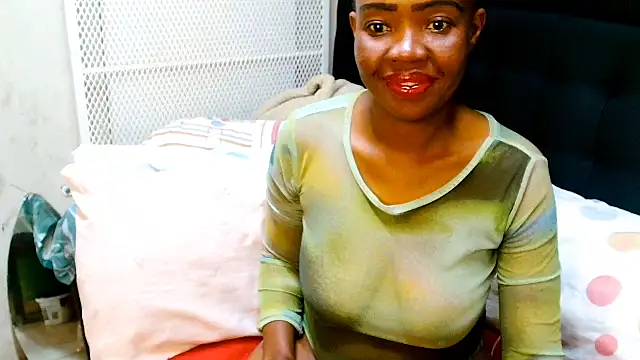 SexyDynamitexxx online show from 04.20.26