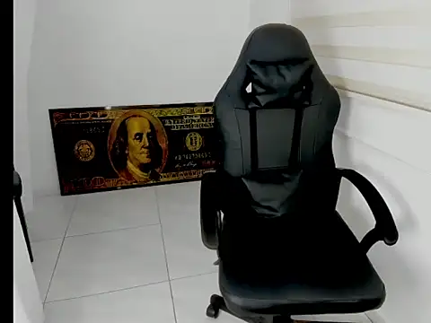 queen findom1 online show from 04.03.26