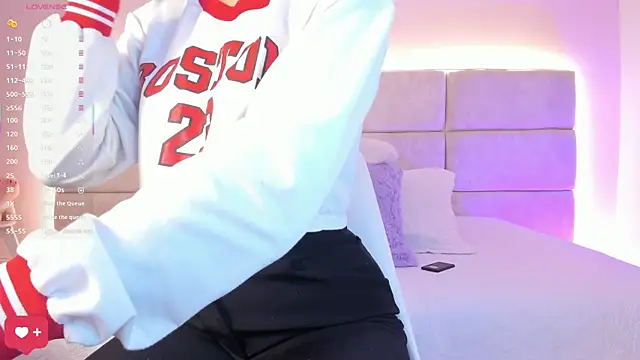 nia20  online show from 04.07.26