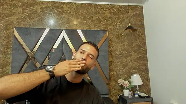 Snapshot of Jacob_Benelli chatting on 02.27.26 Jacob Benelli online show from 02.27.26