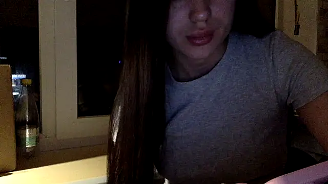 Snapshot of StarSecret chatting on 11.07.25 StarSecret online show from 11.07.25