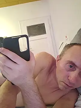 TirelessLot3 online show from 04.12.26