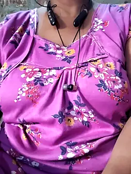 Snapshot of Mastani_bhabhi chatting on 11.17.25 Mastani bhabhi online show from 11.17.25