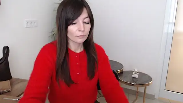 Veronichkaaa online show from 11.12.25