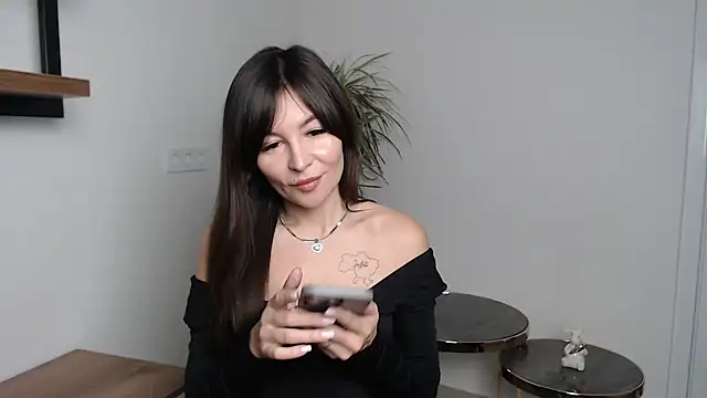 Veronichkaaa online show from 12.02.25