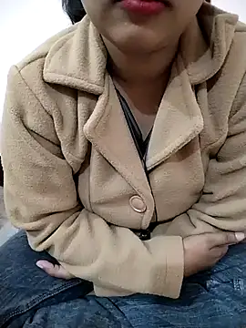 Snapshot of Sexy_Divya__ chatting on 12.02.25 Sexy Divya online show from 12.02.25