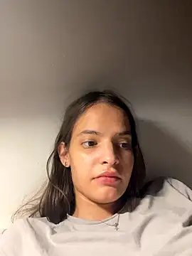 NaughtyGirl12 online show from 11.10.25