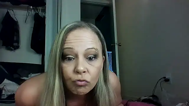 nikkibae33 online show from 01.09.26