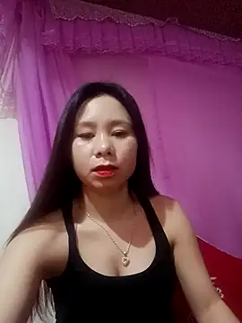 Snapshot of Hkrin902 chatting on 11.08.25 Hkrin902 online show from 11.08.25