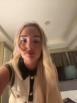 Snapshot of xxhanxx86593 chatting on 11.07.25 xxhanxx86593 online show from 11.07.25