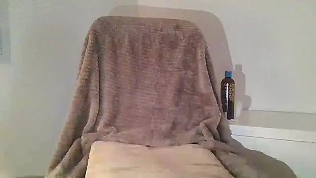 Snapshot of JAY20C16 chatting on 02.14.26 JAY20C16 online show from 02.14.26