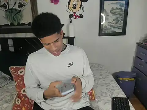 JUANBIGCOCK21CM online show from 11.26.25