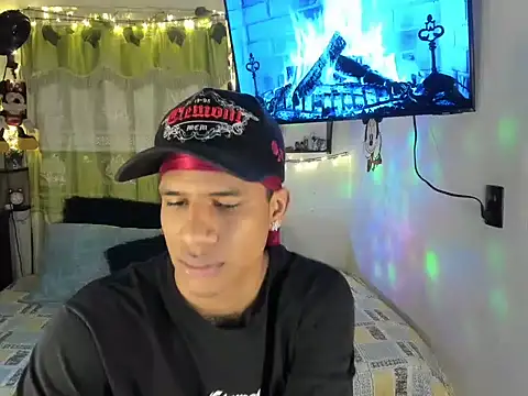JUANBIGCOCK21CM online show from 07.06.26