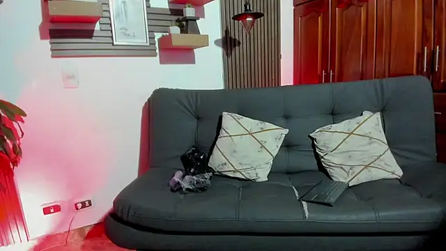 Melany 27 online show from 12.04.25