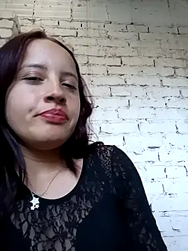 Chloe 2-4 online show from 11.08.25