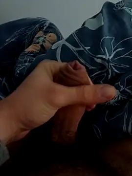 Gbonnequeue online show from 11.10.25