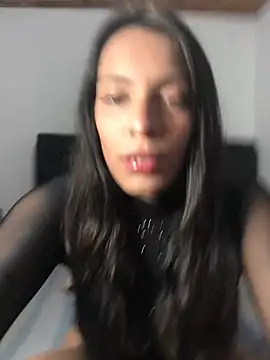 Snapshot of Vianca_Costt chatting on 07.24.26 Vianca Costt online show from 07.24.26