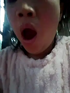 Yumiik2kk online show from 11.20.25