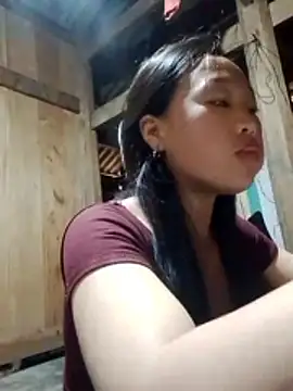 Yumiik2kk online show from 12.23.25