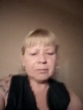 Snapshot of 1milfemma chatting on 11.14.25 1milfemma online show from 11.14.25