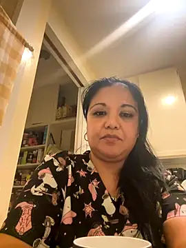 tattedlatina online show from 11.10.25