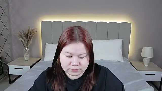 EvaNova  online show from 04.17.26